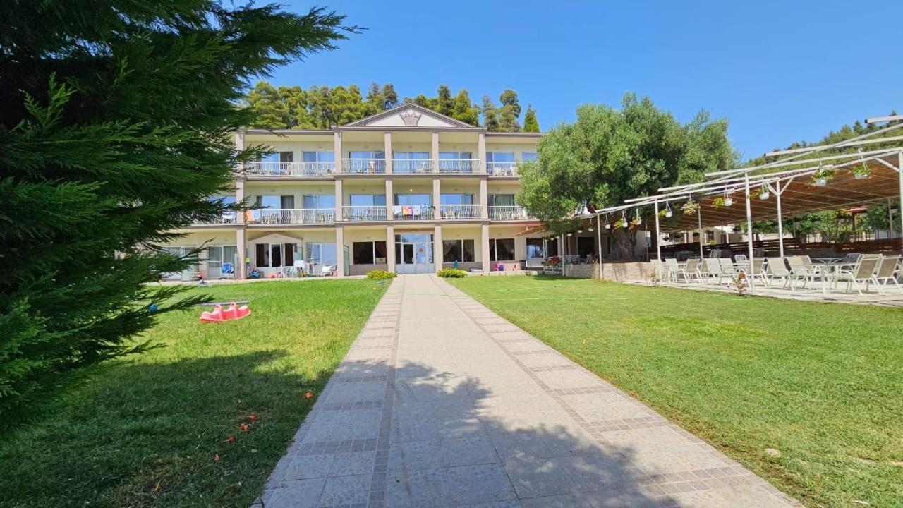 Crown Hotel Nea Skioni Exterior foto